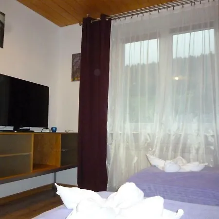 Alloggio in famiglia Jacuu *