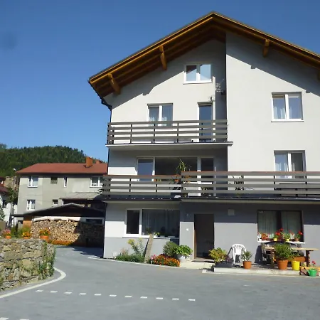 Alloggio in famiglia Jacuu